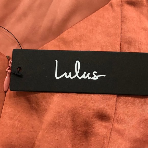 Lulus Coral Pink Size Medium Long Length Dress New with Tags - Picture 4 of 5